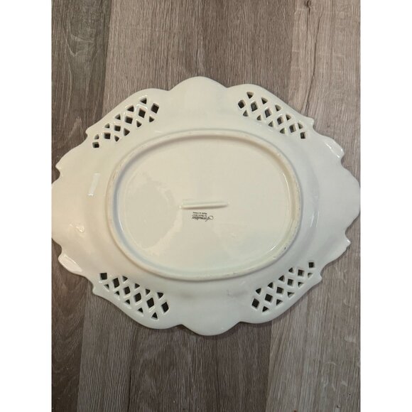 Set Of 3 Vintage Floral Porcelain Plates With Intricate Cutout Design & Pink Ros - Picture 13 of 16